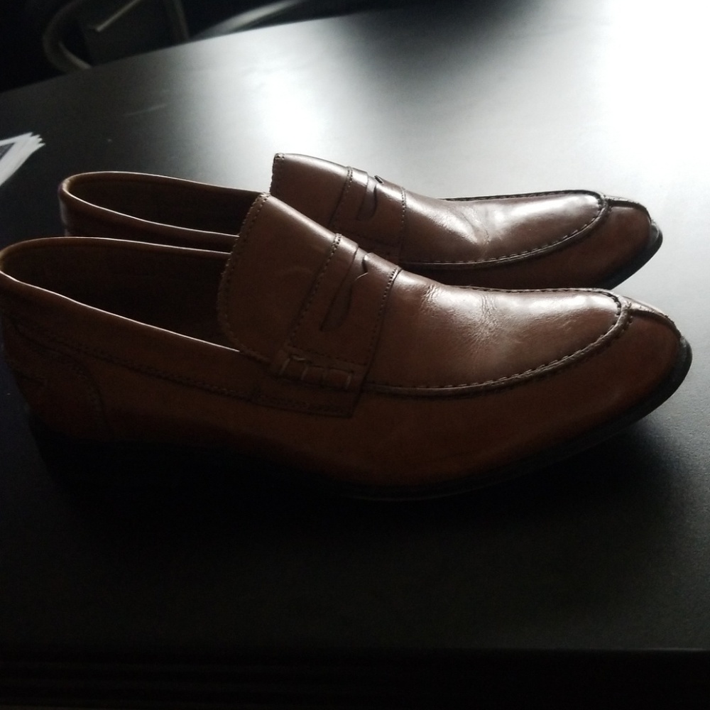 Bostonian loafers